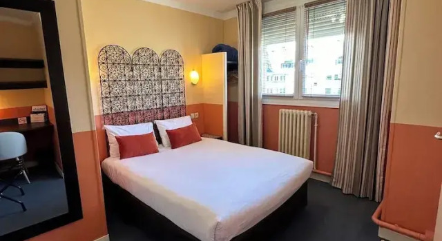 Номер Comfort Hôtel de Caen
