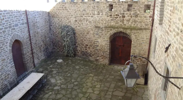 Villa Castello Di Magrano