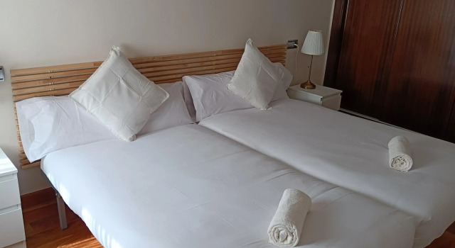 Apartamentos Palacio de los Jerónimos, Забронировать Апартаменты/квартира Центр Гранада, рядом с Музей народных традиций и искусств Los Tiros de Granada
