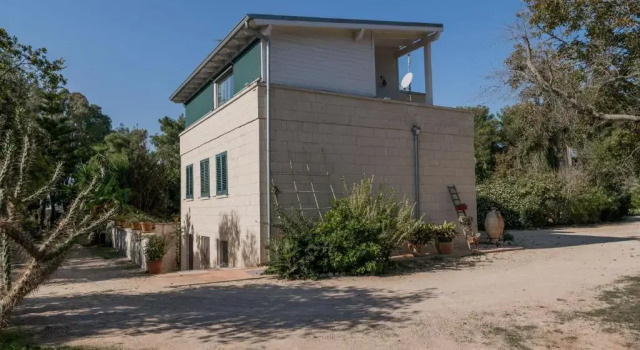 Appartamento adatto ai disabili con piscina m402