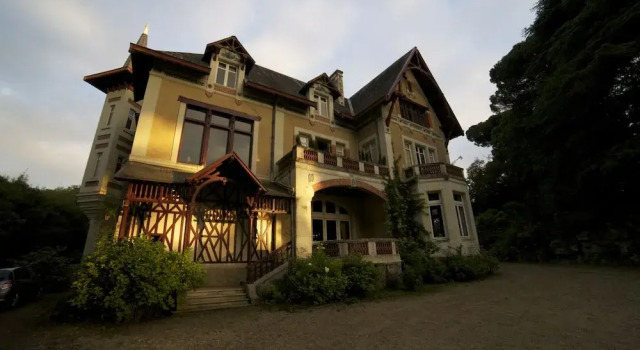 Chateau de Fouinières, Rezerwuj Hotel  