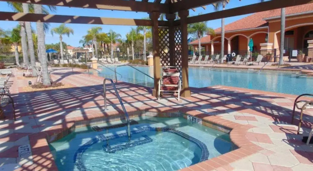 Коттедж Bella Vida Resort 4 Bedroom Vacation Townhome with Pool 1507