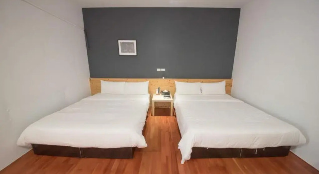 Deer Traveler Hostel, Prenota Hotel Yuchi Nantou County, vicino a Longfeng Temple
