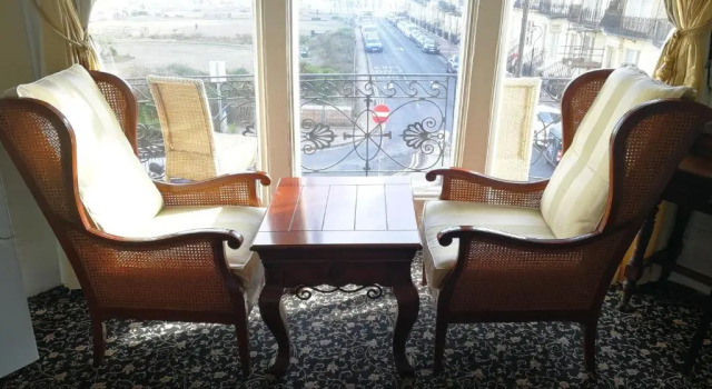 Двухместный номер Superior с балконом и с видом на море Regency Hotel