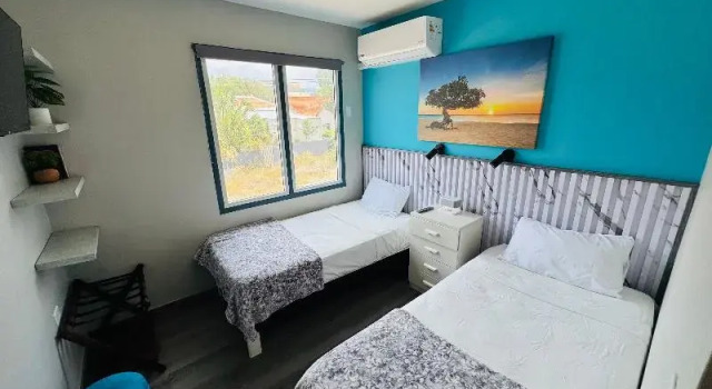 Двухместный номер Standard с балконом Central Boutique Hotel