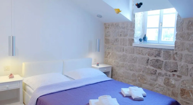 Dolce Vita Stone House Hvar