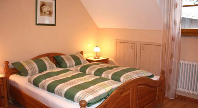 Schlosshof - Der Urlaubsbauernhof, Забронировать Отель Отели Эльцах 3 звезды, 3*