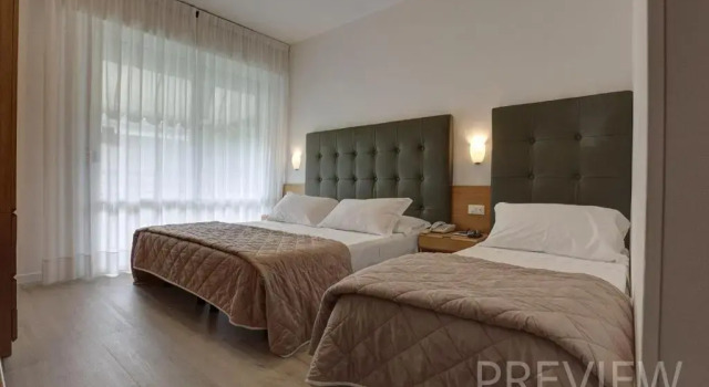 Трёхместный номер Standard с балконом Hotel Picobello