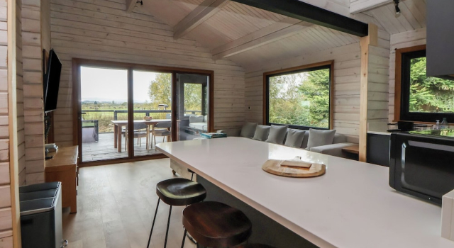 The Larch House, Buchen Sie Ferienhaus Farndon North Wales