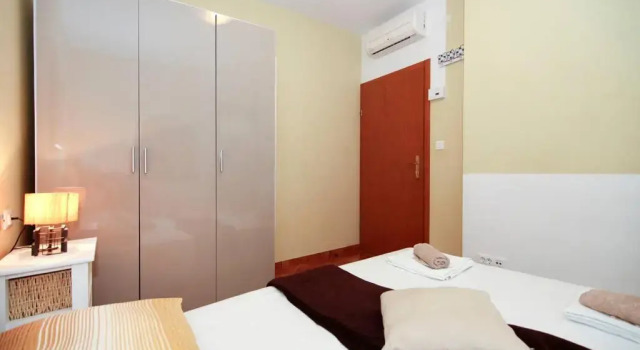 Apartments Ambiente mit Pool