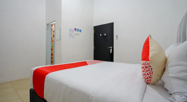 Двухместный номер Standard Lemon Residence Prabumulih