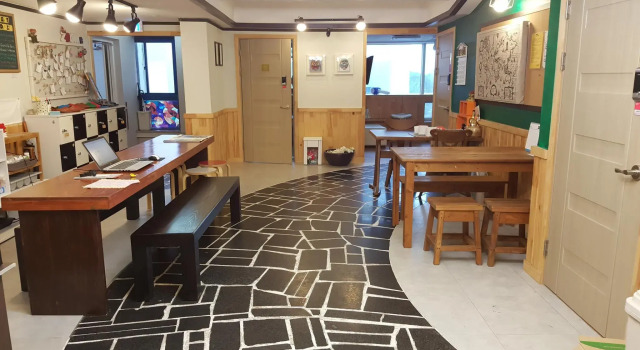 (camerata maschile) letto in camerata Dongbaekseom Guest House