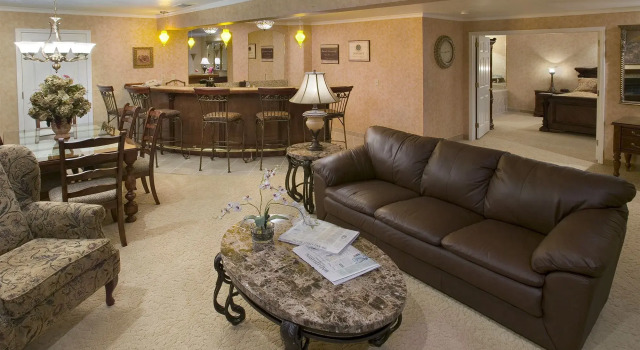 Rogue Regency Inn & Suites, Prenota Hotel Medford Rogue Valley