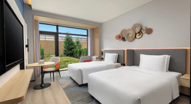 Четырёхместный номер Standard с балконом Holiday Inn Express Nalati by IHG