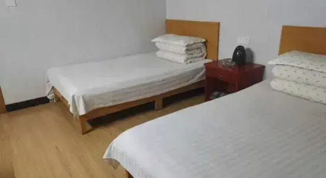 Номер Standard Jingmen Liyuan Hotel