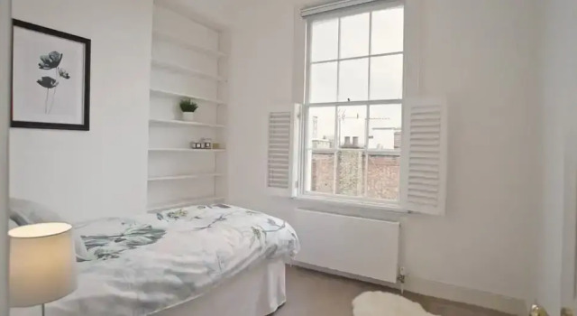 Lovely 5-bed House in London, Забронировать Отель Отели Англии 3 звезды, 3*