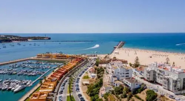 Safira Vista Mar Apartment, Забронировать Апартаменты/квартира Прайя-да-Роча Барловенто