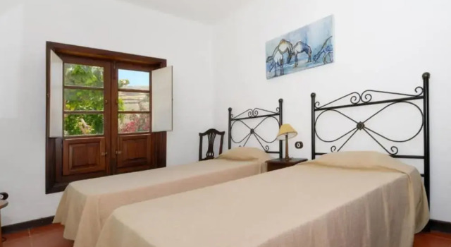 Villa - 3 Bedrooms with Pool - 103087, Забронировать Вилла Отели Ланцароте 3 звезды, 3*