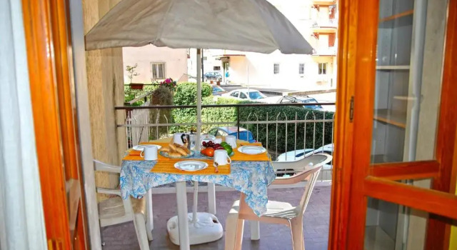 "casa Aurelia Flat in the Centre of Itri", Prenota Hotel Hotel a Lazio con parcheggio, Parcheggio