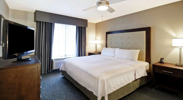 Двухместный люкс c 1 комнатой Homewood Suites by Hilton Cincinnati-Milford