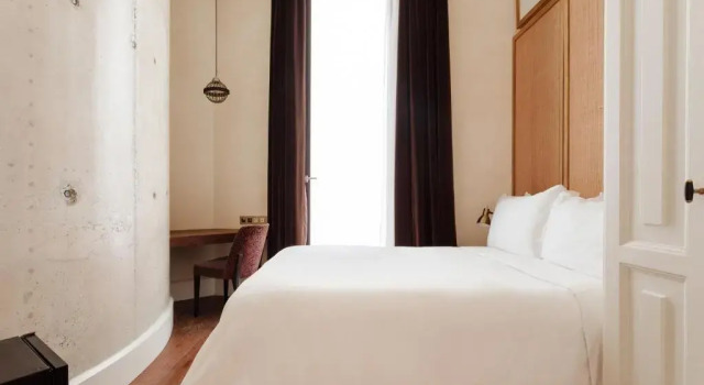 Двухместный номер Hotel DO Placa Reial GL