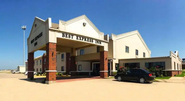 Люкс с 2 комнатами Best Western Halito Inn