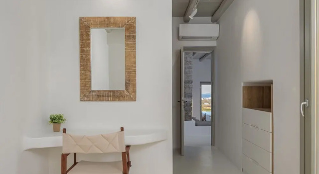 Villa Oasis Mykonos, Забронировать Вилла Отели Калафатис 4 звезды, рядом с Пляж Агия Анна Калафатис, 4*