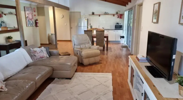 Люкс с 2 комнатами Clandulla Cottages & Farmstay