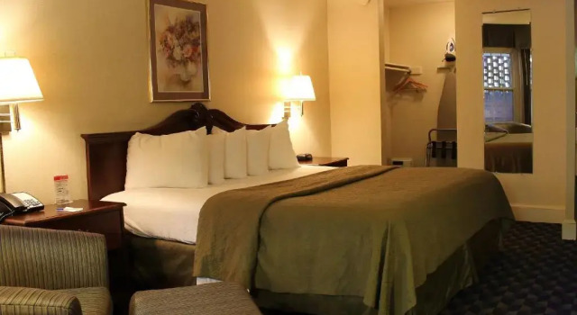 Номер Standard Governor House Inn Arlington/Falls Church