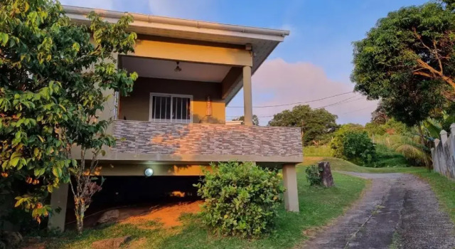 Вилла с видом на сад Holiday Home