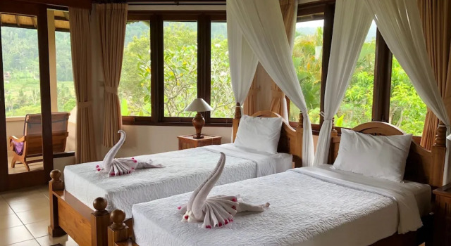 Nirarta Guest House, Rezervovat Penzión Wellness hotely v Bali, SPA