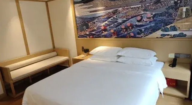 Люкс Kaiyuan Manju Pinghu Donghu Peninsula Shop