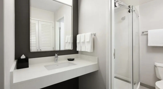 Люкс Courtyard by Marriott Atlanta Duluth/ Gwinnett Place