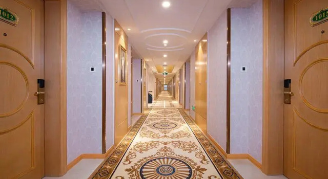 Vienna Hotel Chengdu Dafeng Metro Station, Boek Hotel Hotels in Chengdu met parkeren, Parkeren