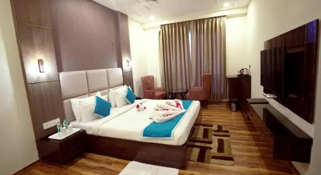 Двухместный номер Standard Hotel Idhayan Palace