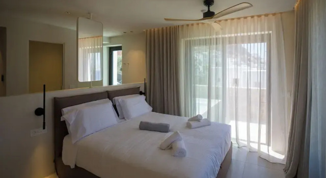 Двухместный номер Comfort VEZO Suites Mykonos