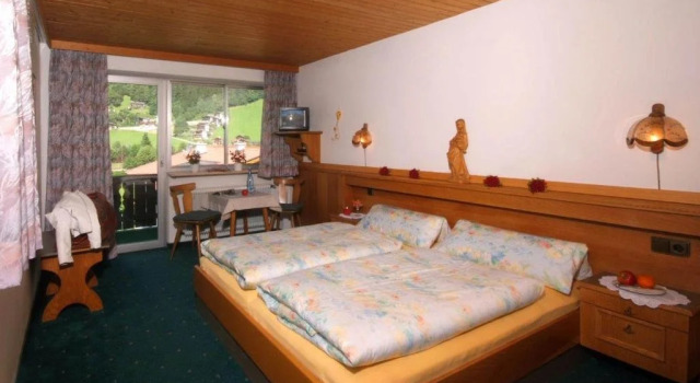 Hotel Garni Maximilian, Забронировать Отель Отели Тироля 3 звезды, 3*