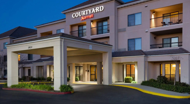 Courtyard by Marriott Roseville