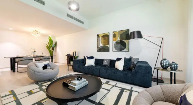 Stylish 2BR Close to Dubai Future Museum Difc