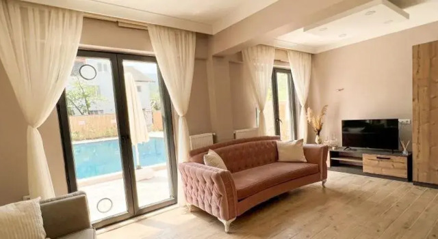 Hotgarden Olimpik, Забронировать Вилла Отели Сапанджа с бассейном, Бассейн