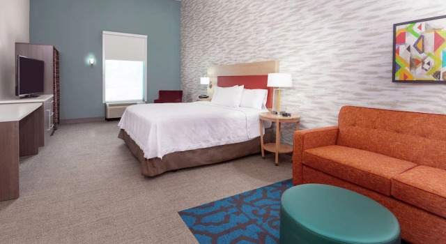 Двухместный люкс Mobility / Hearing Accessible Roll-In Shower Home2 Suites By Hilton Orlando Near Universal