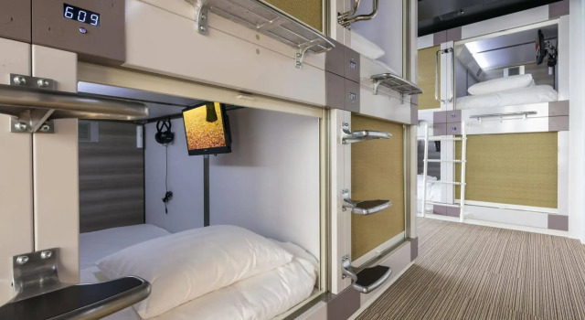 Capsule Resort Kyoto Square, Book Resort Ōji Kyoto