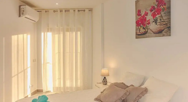 Inviting 2-bed Apartment in Armação de Pêra, Rezerwuj Apartament Hotele w Algarve z parkingiem, Parking