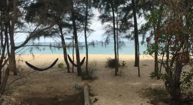 Бунгало рядом с пляжем Robinson Bungalows