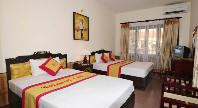 Thanh Noi Hotel, Забронировать Отель Отели Хюэ 3 звезды, рядом с Ngu Phung, 3*