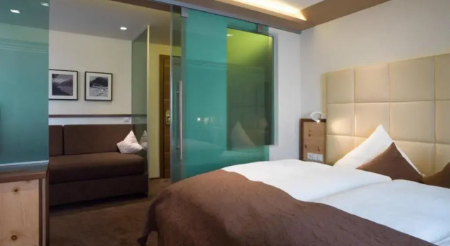 Номер Deluxe Superior Gourmethotel Yscla