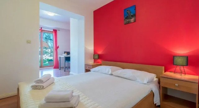 Bosko - 30m From the sea With Parking - SA2