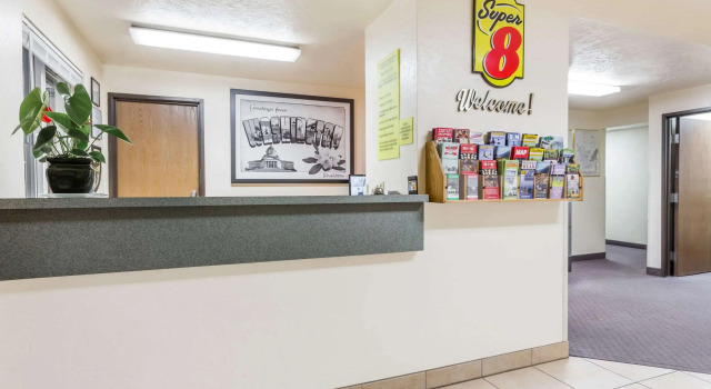 Super 8 by Wyndham Shelton, Prenota Locanda Shelton Washington (state)