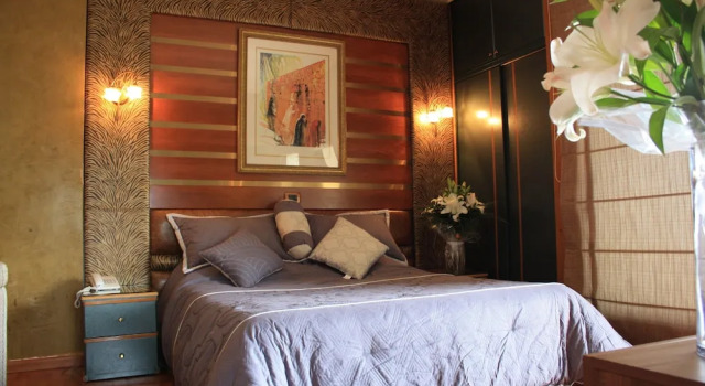 Полулюкс с балконом Camelot Hotel