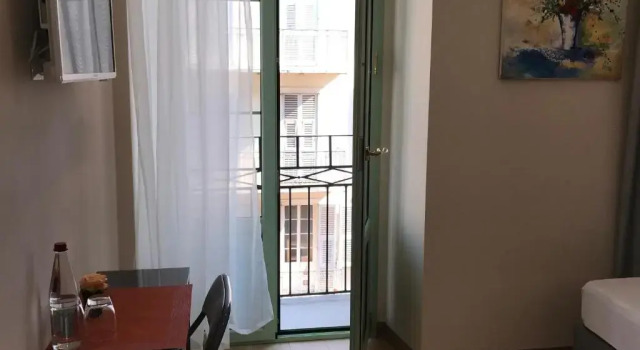 Двухместный номер Standard с балконом Boutique Hôtel Neptune Nice